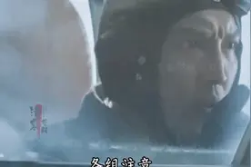 敢与敌人万里长空拼刺刀、被誉为（英雄的王海大队）。视频封面