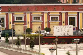 我们在长春相遇，长春的回忆，多么甜密，多么美丽。视频封面