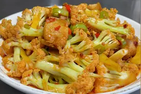 厨师长教你炒花菜的家常做法，步骤详细，香辣脆嫩下酒又下饭