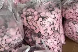 开始干手工活吧，常年有活，简单的很，想干的加微信拿货🫰视频封面
