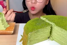 抹茶味千层蛋糕🍰视频封面