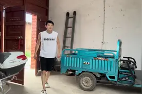 父母把压力转化给我看见我就烦，我不知道该如何面对，人穷是非多视频封面