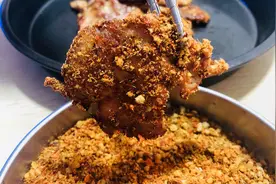 只需几个步骤，在家用电饼铛就能轻松烤肉！视频封面