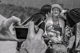 烟盒上"吸烟有害健康"背后的故事视频封面