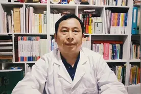 富含维生素A的两类食物视频封面
