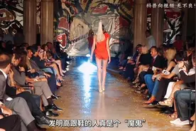 给男人发明的鞋子-却让女人付出惨痛的代价-它隐藏着那些危害？视频封面