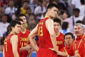 看看我们以前是什么水平！05年亚锦赛决赛姚明率领中国男篮夺冠！视频封面