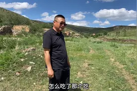 内蒙古深山发现个无人村，房子很多没人住耕地没人种，人都去哪了视频封面