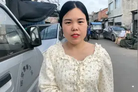 王二妹买5斤活虾做干虾，自然晾晒做法简单无添加，又香又有嚼劲视频封面