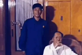 毛主席最乐观的一句话：不管风吹浪打，胜似闲庭信步视频封面