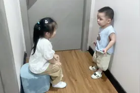 弟弟犯错后，姐姐开启血脉压制，教育弟弟！