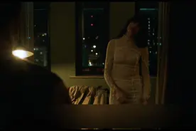 40岁美女艺术家与小鲜肉歌手的浪漫邂逅视频封面