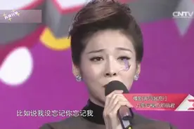 女子模仿邓丽君出名，还拿了全国模仿大赛冠军连说话都模仿邓丽君视频封面
