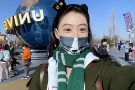 馨儿和周也的环球影城游玩vlog视频封面