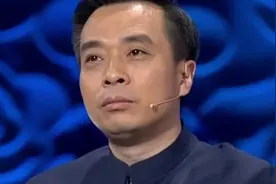 #康震 #咏梅 #古诗词 待到山花烂漫时，她在丛中笑。视频封面