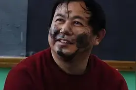 看曾翔表演“吼书”，你得站远一点，当心“落坨翔子”！什么梗？