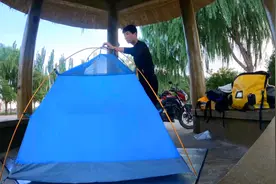 环华摩旅，到达内蒙古自治区首府呼和浩特，蒙文中这里是青色的城视频封面