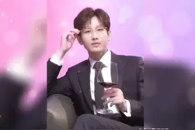 成毅 品牌迫不及待要名份，全球代言再加1，今年新商务和升title视频封面