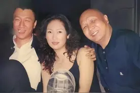征服演员们的合影，你知道他们都是谁吗？视频封面