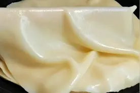 烫面凉皮，简单搅一搅，不用洗面，从没见过的做法，真是太厉害了视频封面