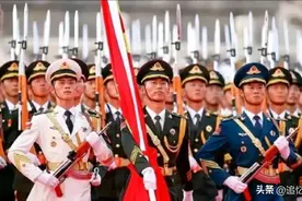 升旗手张自轩，辞去安置的新工作，转型新路线视频封面