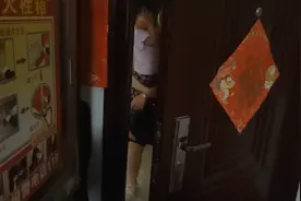 媳妇抱娃娃早已在家门口等后多时，男人的幸福视频封面