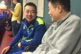 刘国梁樊振东恩师隔空对峙，王皓马琳点赞尹肖为哪般？对错真难评视频封面