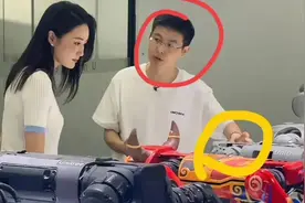 王兴兴果然是搞科研的，面对美女主持都能面不改色介绍他的机器狗视频封面