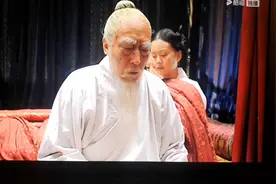 古代冬天没有暖气，有钱人家都这样睡觉！视频封面