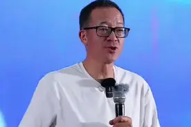 俞敏洪分享胖东来成功经验：善良、爱、诚信，无底线的对别人好！视频封面
