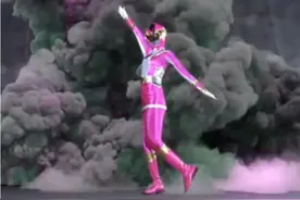 粉色女战士视频封面