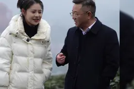 茶厂老板给我介绍个帅气多金的对象，但是我这条件怎么配得上人家视频封面