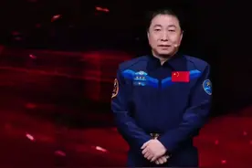 航天英雄杨利伟，听着她的演讲，感受着中国航天的艰难与不容易视频封面