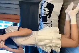 何以解忧，唯…唯有抱抱你视频封面