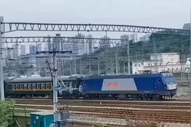 重庆境内仅存的绿皮火车之一的重庆北站至秀山的5609次列车视频封面