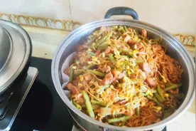 卤面家常做法，肉质软烂卤面筋道，河南人的最爱视频封面