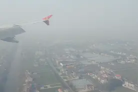 飞机平稳降落在南通兴东机场！视频封面