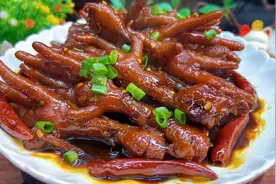 卤鸡爪最好吃的家常版做法，简单2步软烂脱骨入味不腥，太香了