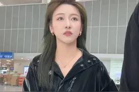 出门在外千万不能随便帮陌生人托运，到头哑巴吃黄连！视频封面