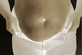 9分钟椅子健身操-一把椅子轻松瘦全身-视频封面