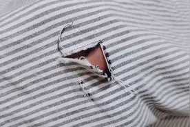 这是一种完美而神奇的无痕修补方法，看不出有过破洞♥治愈视频视频封面