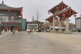陕西省西安市雁塔区大雁塔广场风景区视频封面