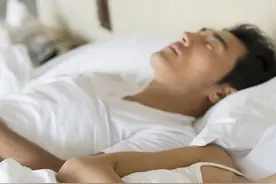 男女睡觉有什么区别视频封面