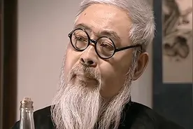 丁伟的论文的由来， #李云龙 #好剧推荐 #解说视频封面