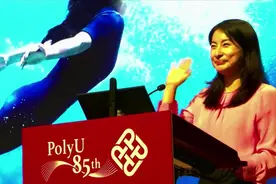 郭晶晶香港理工大学演讲，7岁开始学跳水。成功就是强迫自己坚持视频封面