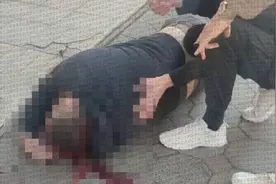 敖德萨纵火案凶手德米扬·加努尔街头遭枪击，报应不爽？视频封面