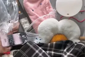 一手美女退房，来捡捡宝贝。视频封面