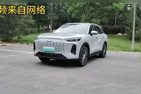 第一视角 试奇瑞风云T9前驱5座版  实惠！量大！省油！缺点视频封面