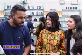 盘点老外搞笑名场面，三哥三嫂混双巴掌系列，笑到肚子疼🌹🌹🌹视频封面