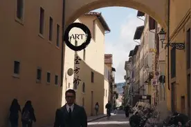 看完视频 你们还会送玫瑰来表达爱情吗#佛罗伦萨视频封面